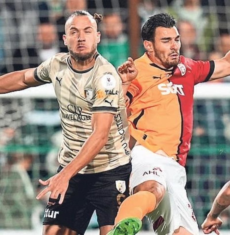 Gözünü Aslan’a çevirdi