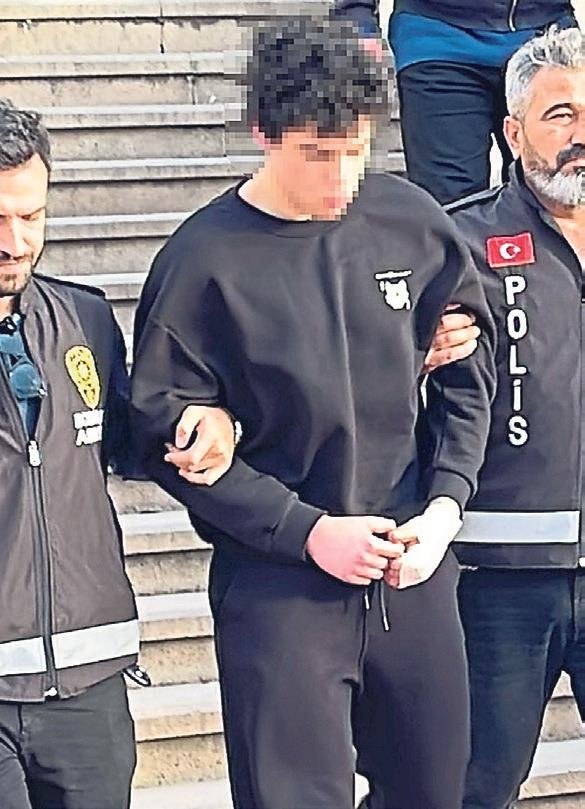 ‘Servetim’ dediği oğlu sonu oldu