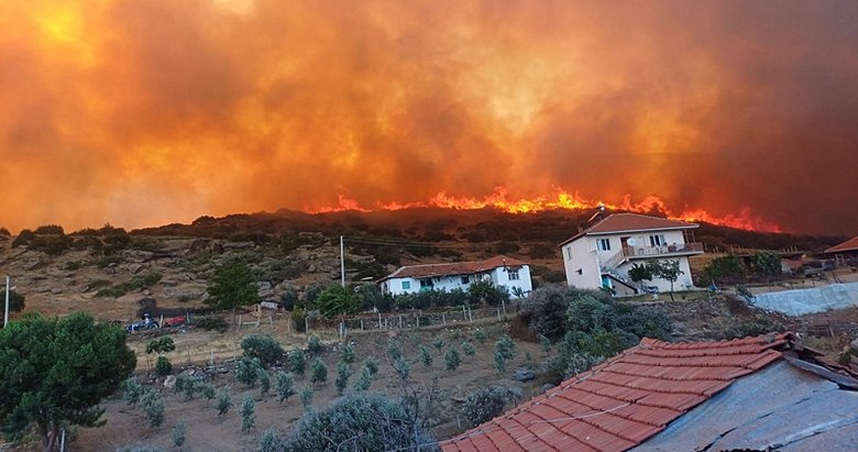 Son dakika: Manisa’daki orman yangını kontrol altında