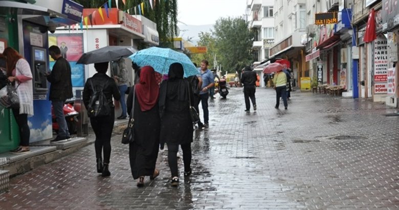 İzmir ve Ege’de hava nasıl olacak? Meteorolojiden kuvvetli yağış uyarısı