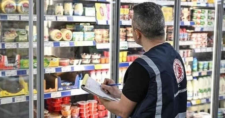 Bakanlık hepsini ifşa etti: Zincir markette satılan pizzadan çıkanlar şoke etti!