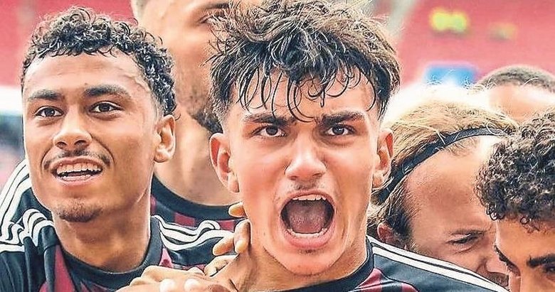 Galatasaray’a genç 10 numara