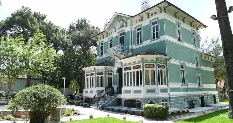 Izmir In Yesil Kosk U Bagimlilikla Mucadelenin Merkezi Oldu