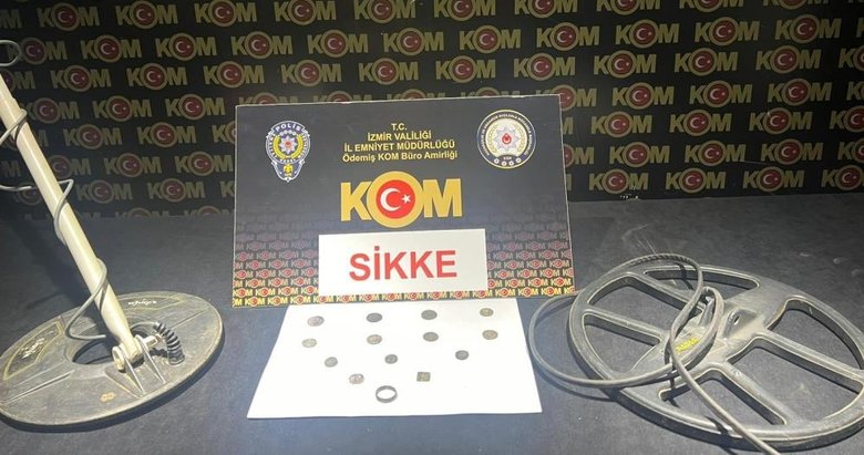 İzmir’de tarihi eser kaçakçısının evine baskın