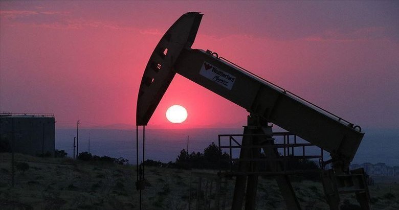 Brent petrolün varil fiyatı 77,94 dolar