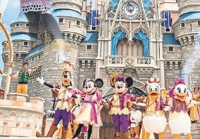 Dünyanın en eğlenceli lunaparklarına buyurun!