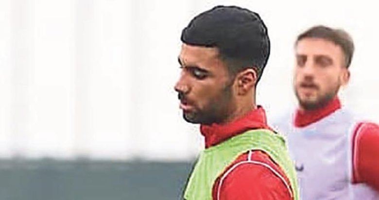 Menemen FK Arda’yla anlaştı