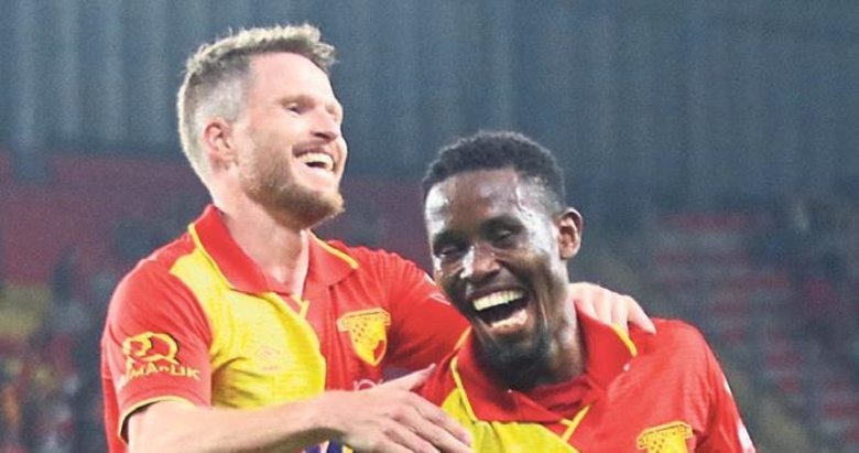 Göztepe zirve aşkına