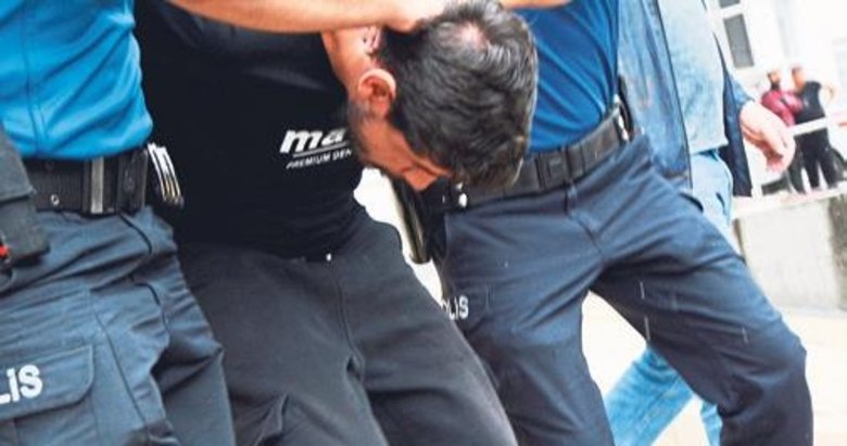 Minik bebeğe korkunç şiddet! Ellerin kırılsın