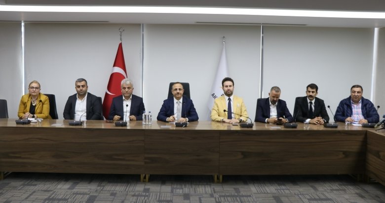 AK Parti İzmir İl Başkanı Kerem Ali Sürekli’den İzmirli depremzedeler için kredi müjdesi