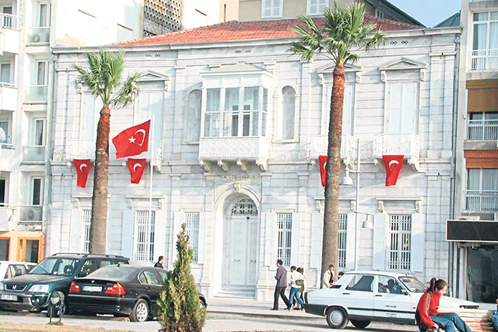Atatürk’ün hatırası dört bir yanda