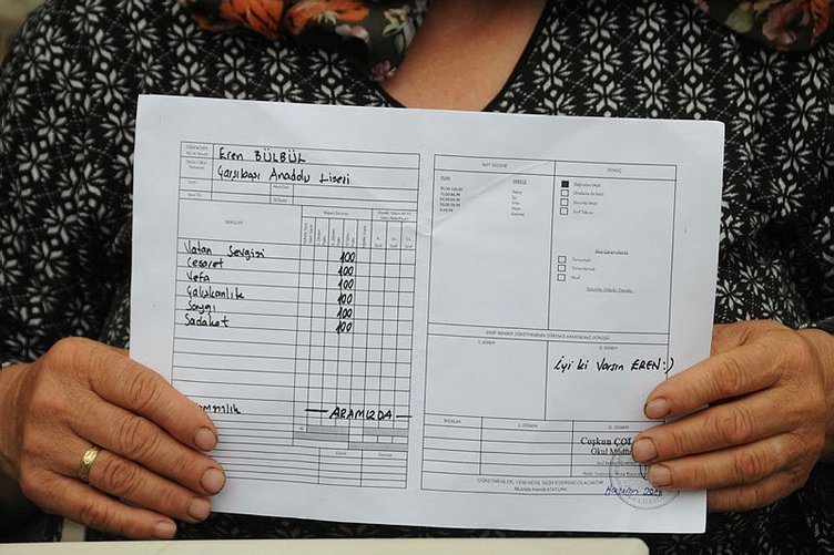 Şehit Eren Bülbül anısına hüzünlü karne