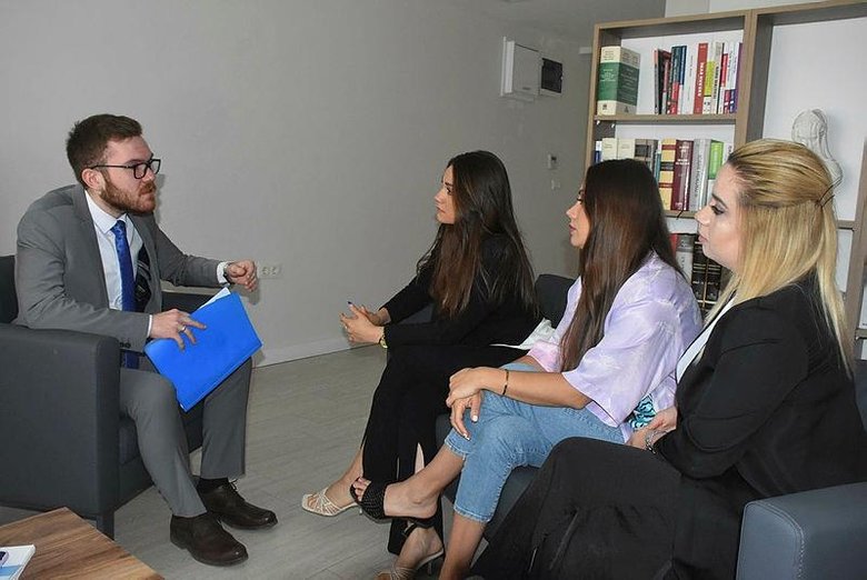 İzmir’de itfaiye aracındaki skandal görüntüler tepki çekmişti! Rezaleti bu sözlerle savundular