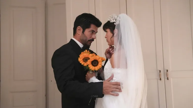 gunesin-dogdugu-yer-ilk-bolumuyle-en-cok-izlenen-dizi-oldu-1789740993403.jpg