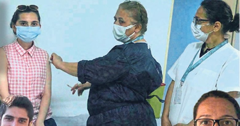 Aşı sırası yolda geldi