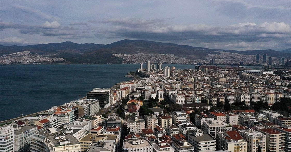Meteoroloji saat saat açıkladı! Sıcağa aldanmayın! İzmir'de bugün hava nasıl olacak? | 16 NİSAN İZMİR HAVA DURUMU