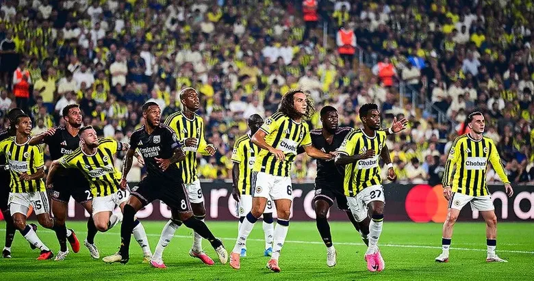 Fenerbahçe’den Şampiyonlar Ligi’nde Kritik Viraj: Slavia Prag Kadıköy’de Sahne Alıyor!