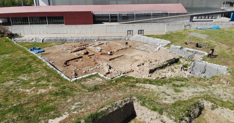 İzmir’in 8 bin 500 yıllık tarihi bir keşif hikayesinde saklı