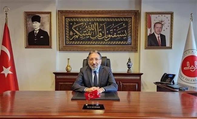 Resmi Gazete yayımlandı: Diyanet İşleri Başkanlığı’na Prof. Dr. Safi Arpaguş atandı