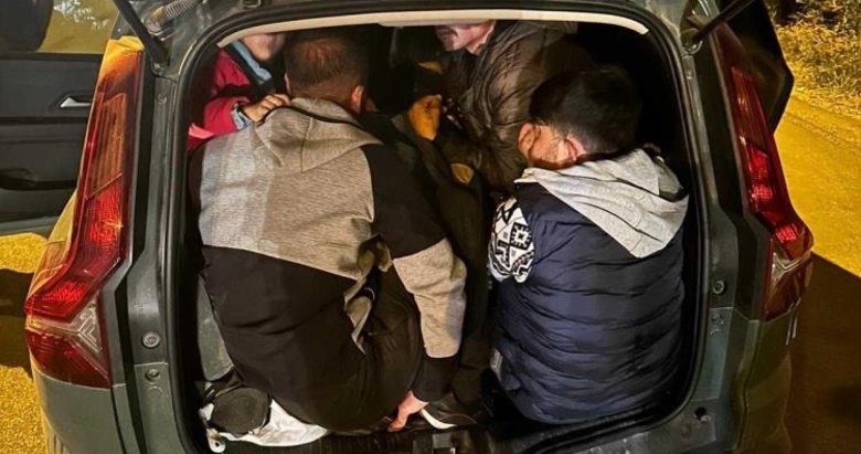 Çanakkale’de insan kaçakçılığı iddiasıyla 10 zanlı tutuklandı