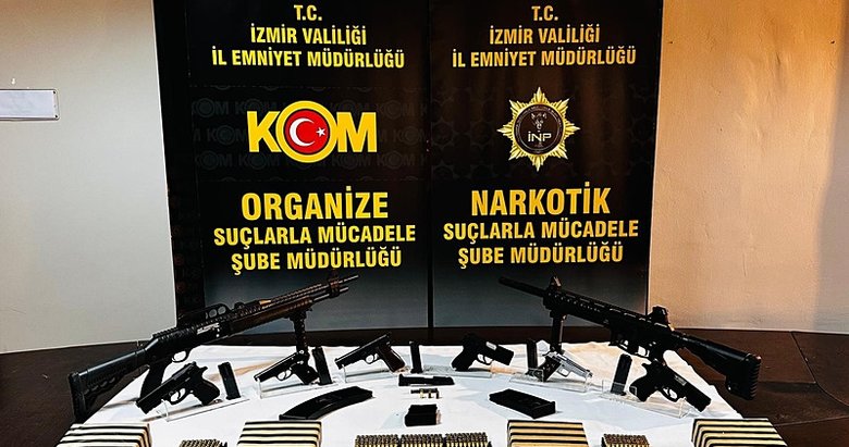 İzmir’de zehir operasyonu! 4 kilonun üzerinde kokain ele geçirildi