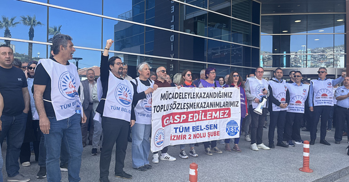 İzmir'de memurlar birleşti! Karşıyaka, Bayraklı, Buca ve Narlıdere CHP il binasına yürüyecek…