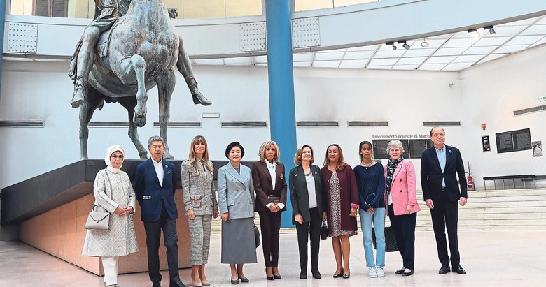 Emine Erdoğan müzeyi ziyaret etti