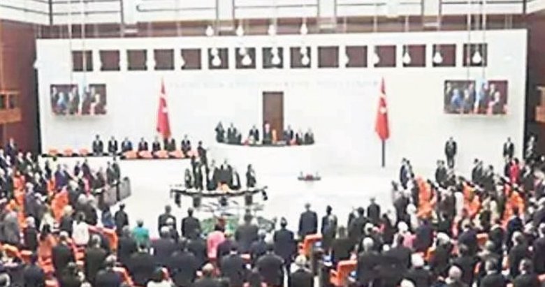 Darbe anayasası insan haklarında sınıfta kaldı