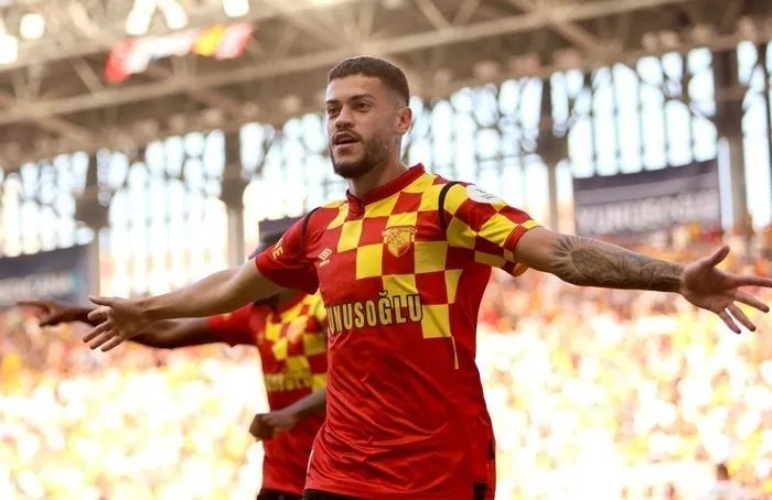 Göztepe’den, Romulo için gelen 16 milyonluk teklife ret!