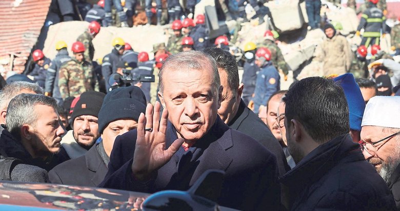 Başkan Recep Tayyip Erdoğan deprem bölgesinde yeni yardımları açıkladı