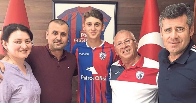 Size verecek oyuncu yok