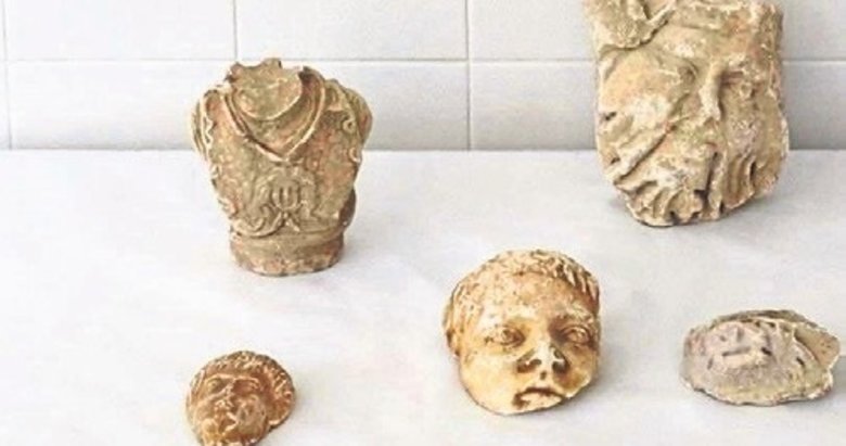 Roma heykelcikleriyle yakalanan 5 şüpheli gözaltına alındı