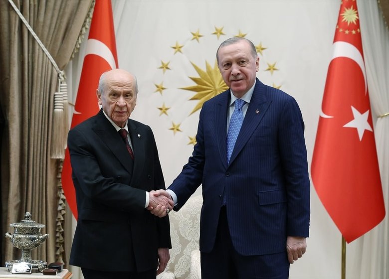 Başkan Erdoğan-Devlet Bahçeli görüşmesi başladı