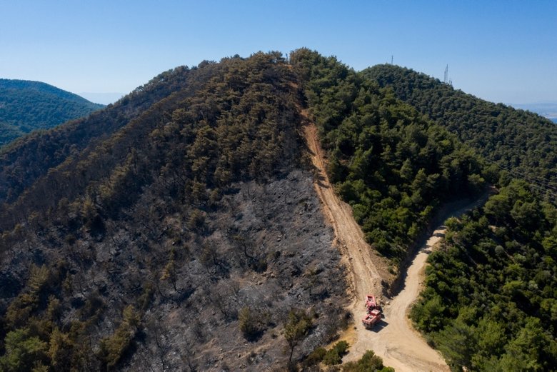 İşte İzmir yangınından geriye kalan görüntüler!