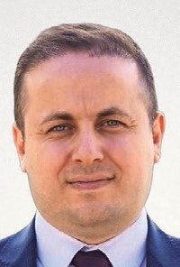 Buca’da grev sonrası çöp yığınları büyüyor