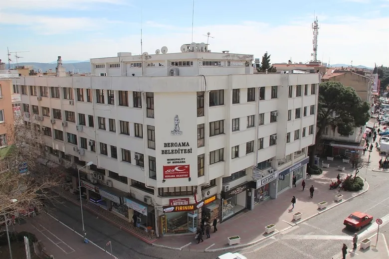 chpli-bergama-belediyesi-baskanindan-personele-mobbing-1782970268476.jpeg