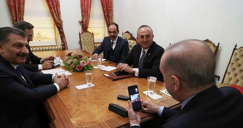 Başkan Recep Tayyip Erdoğan, tarih yazan kadın boksörleri tebrik etti