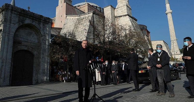 Başkan Erdoğan Cuma namazı çıkışı önemli açıklamalarda bulunuyor