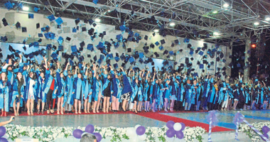 Geleceğe kep fırlattılar