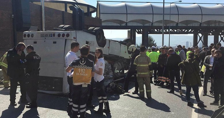İzmir Valiliği, feci kazada 34 kişinin yaralandığını açıkladı