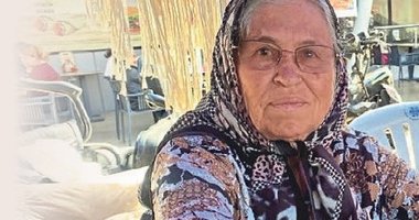 82 yaşında hamaratlığıyla gençlere taş çıkartıyor
