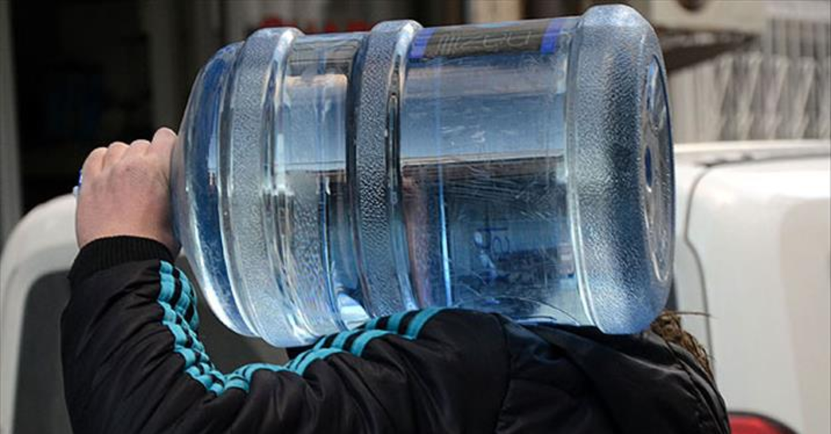 Uzman isim açıkladı: "Suyun maliyeti 3 TL!" Ramazan'dan önce damacana suya zam mı gelecek?