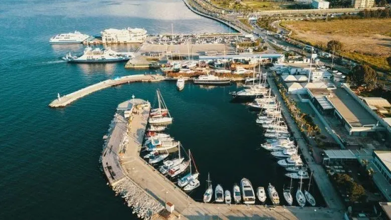 izmirden-ev-alacaklar-dikkat-gayrimenkulun-en-yeni-gozdesi-cesme-ve-urlayi-tahtindan-mi-edecek-1792906763506.jpeg