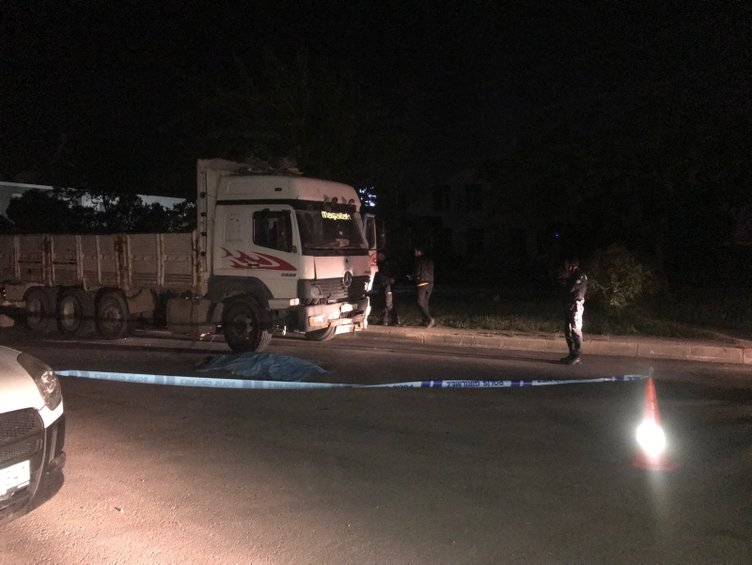 İzmir Bornova’da kamyonun üstünden düşen kişi öldü