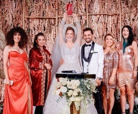 Ünlü şarkıcı Aylin Coşkun ile eşi Volkan Arslan evliliklerinde zor günler geçiriyor