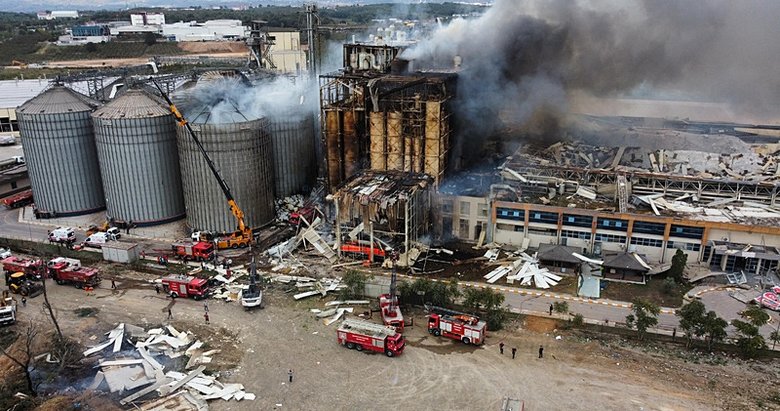 Makarna fabrikasında büyük patlama: 1 ölü, 30 yaralı