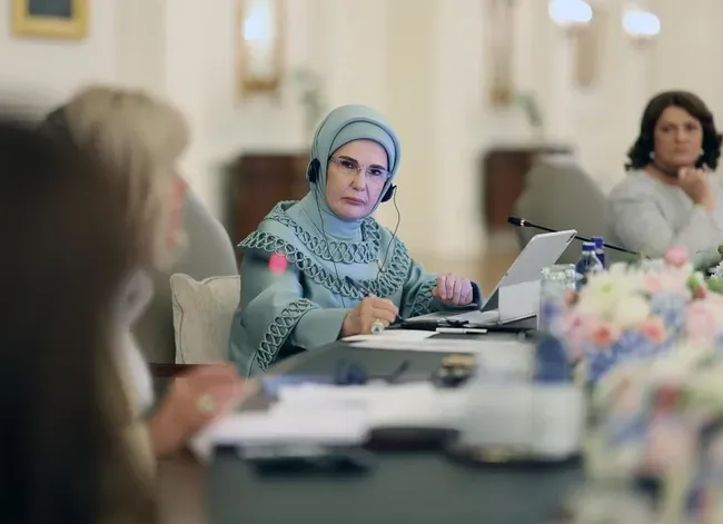 Emine Erdoğan, NATO liderlerinin eşlerini ağırladı
