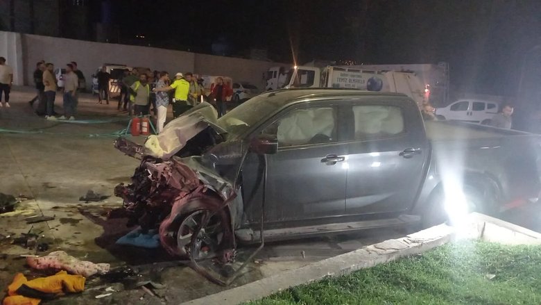 Manisa’da korkunç kaza! Çok sayıda ölü ve yaralı var!