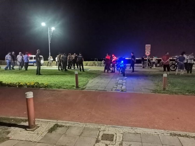İzmir’e gelen polis göğsünden bıçaklanarak ağır yaralandı