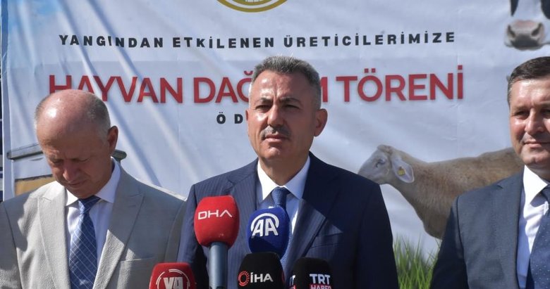 Ödemiş’teki orman yangınlarından etkilenen vatandaşların yaraları sarılıyor